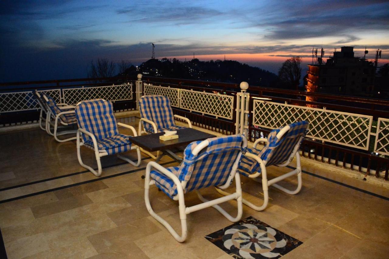Hotel Move-N-Pick Murree Extérieur photo